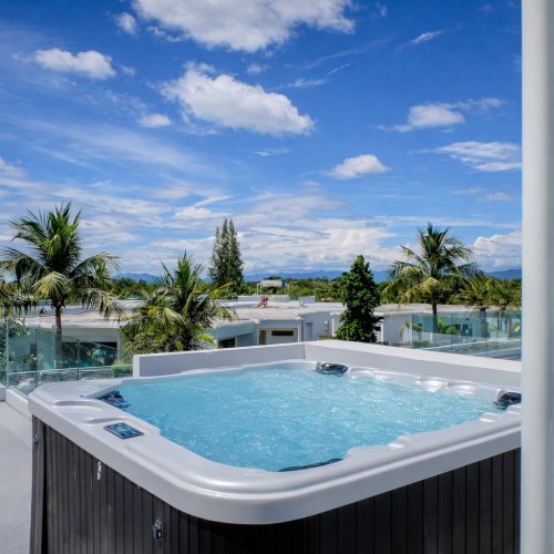 2 Bedroom Villa with Jacuzzi